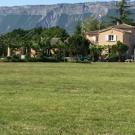 Chambres D'hotes Chez Gustou 3* Laragne-Monteglin
