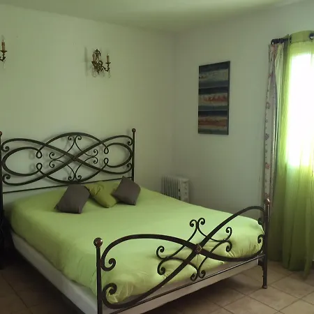 Bed & Breakfast Chambres D'hotes Chez Gustou 3*